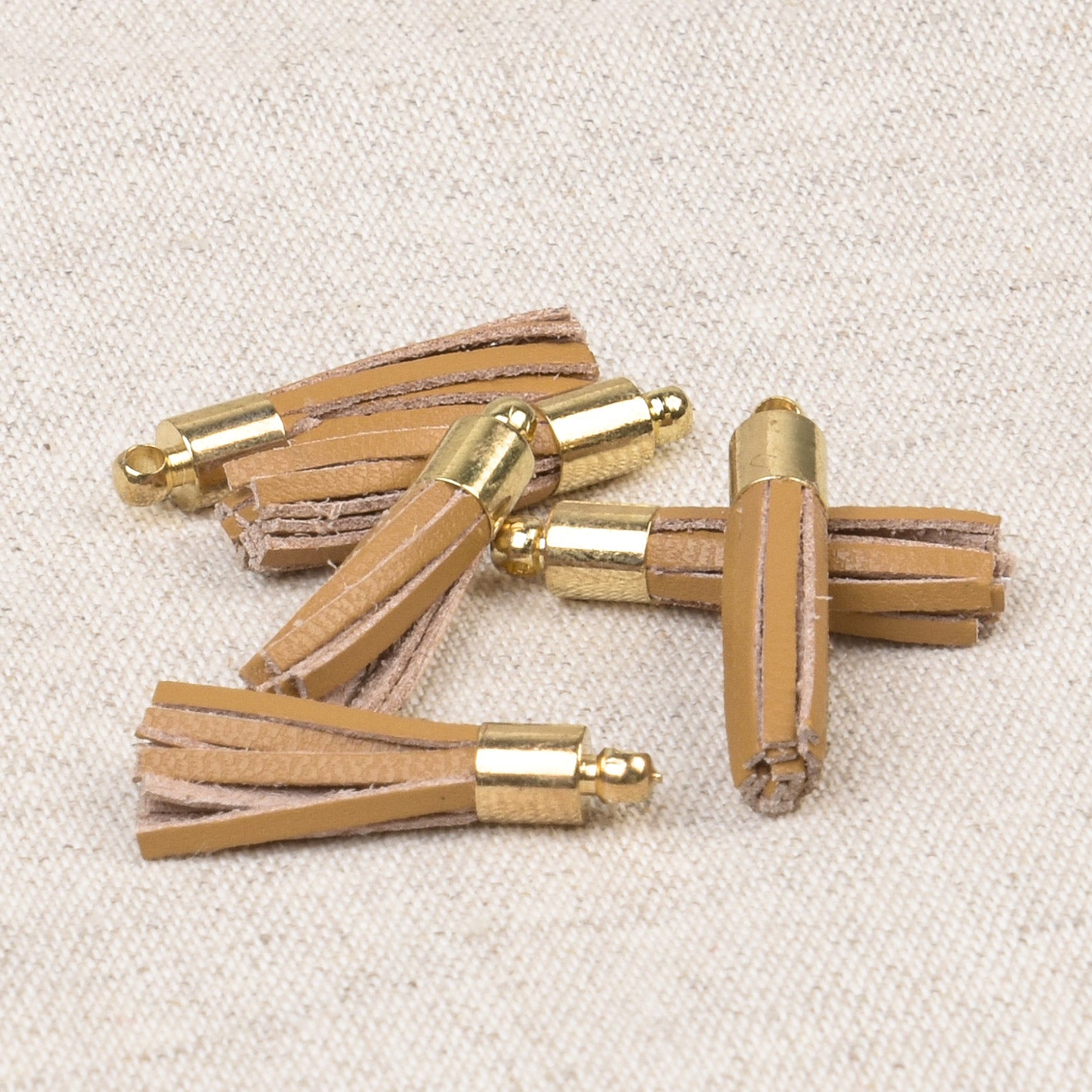 גדילים מיני דמוי עור, אורך כ-2.5 ס"מ