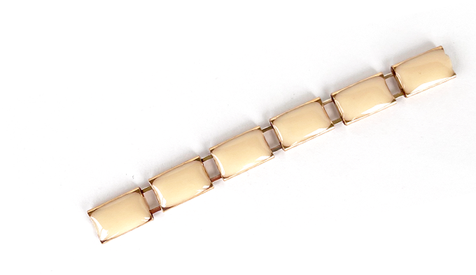 שרשראות זהב לקישוט