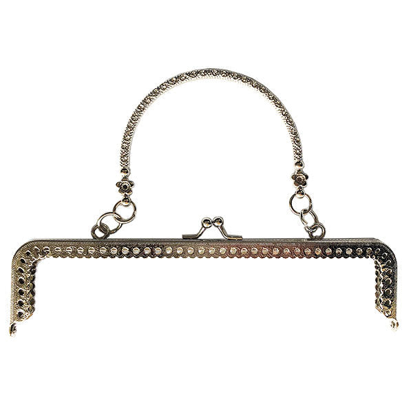 מסגרת לתיק עם ידית כסף