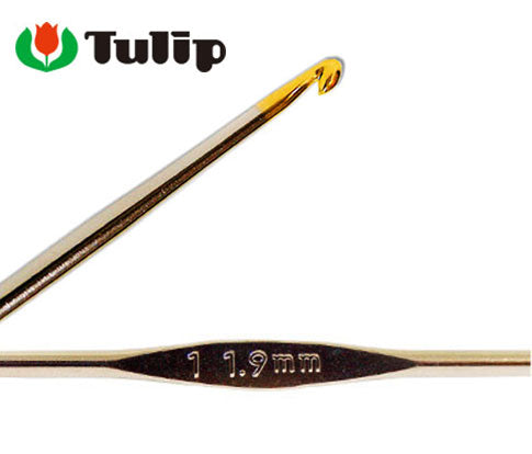 מסרגת קרושה עם ראש זהב ממ