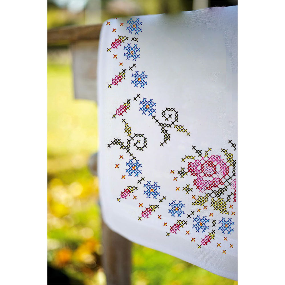 מפת ראנר ״ורדים״ - ערכת רקמת איקסים פשוטה  40X100 ס״מ 609.9076