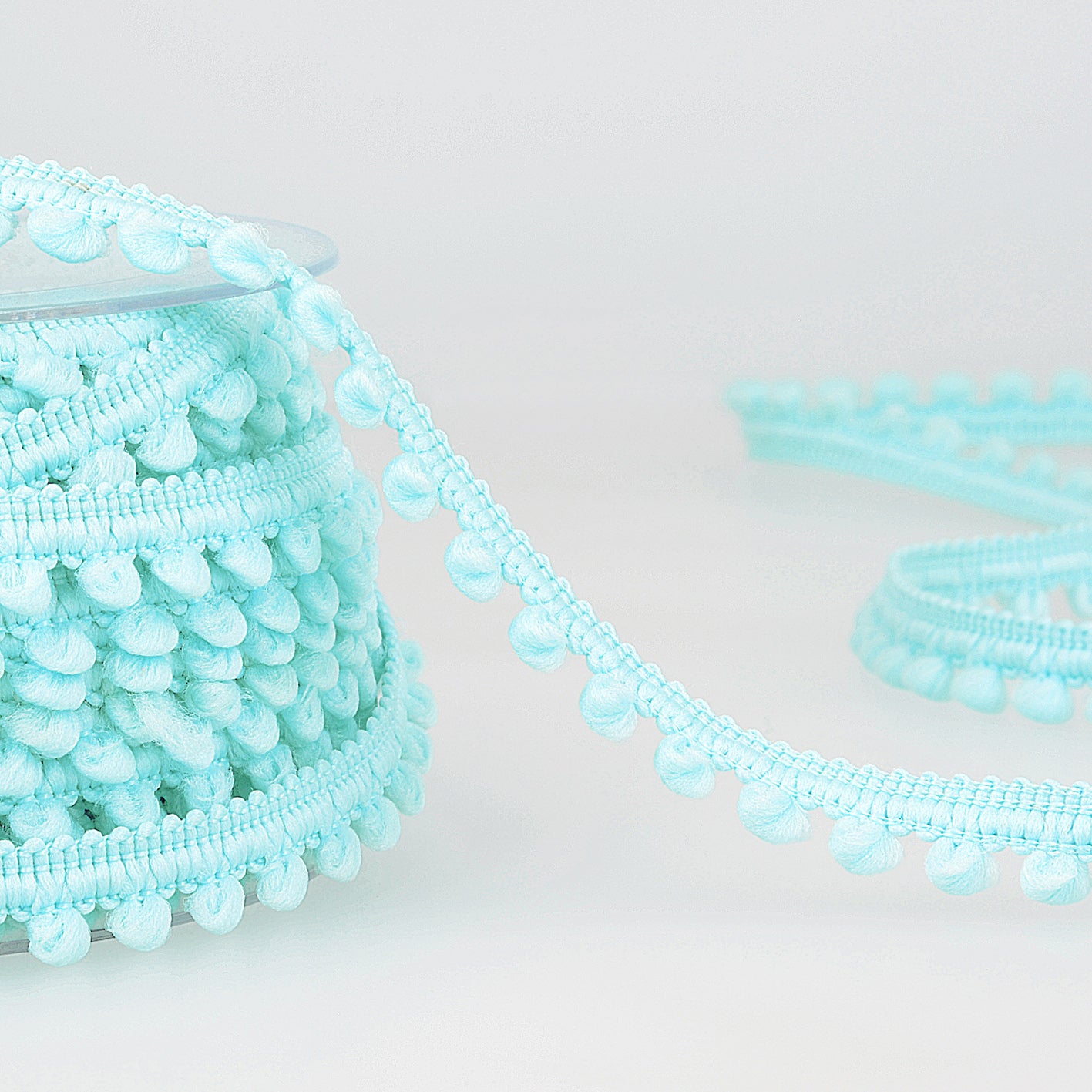 סרט פון פון לקישוט