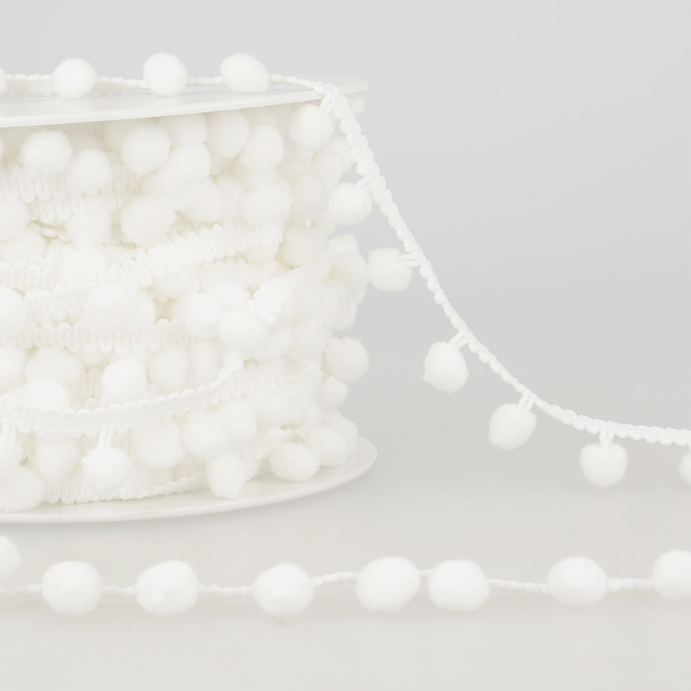 סרט פון פון לקישוט