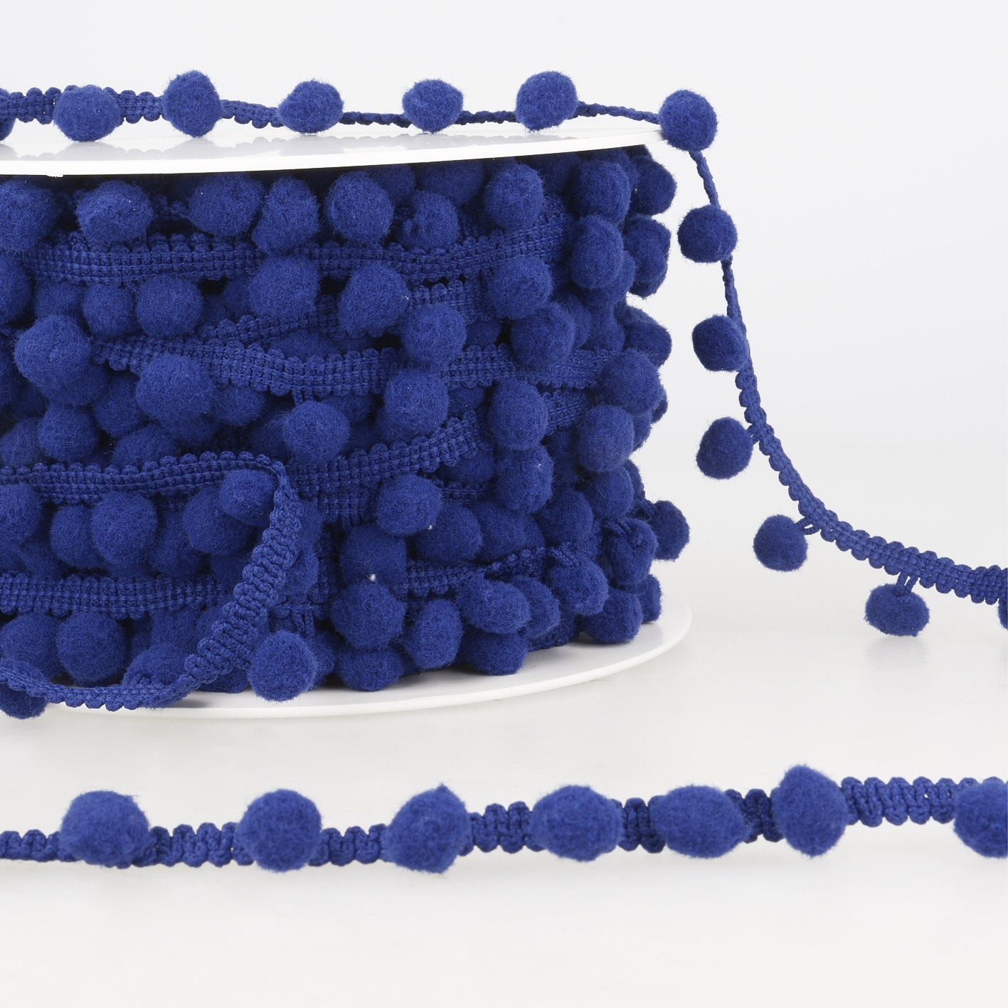 סרט פון פון לקישוט