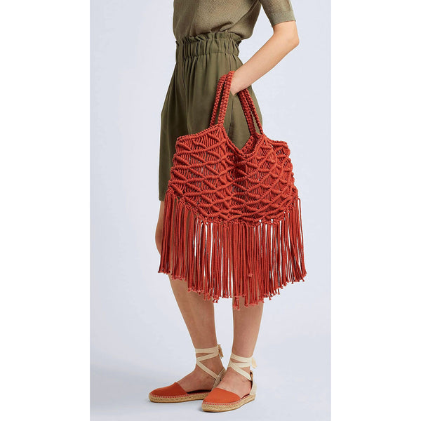 דוגמאות תיקי מקרמה - מותגי אופנה