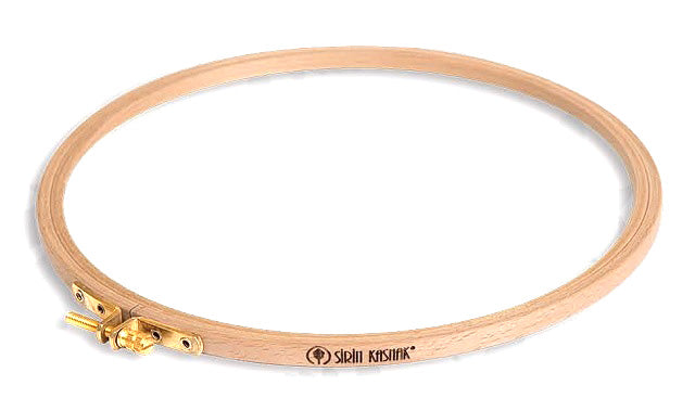 חישוק לרקמה מעץ