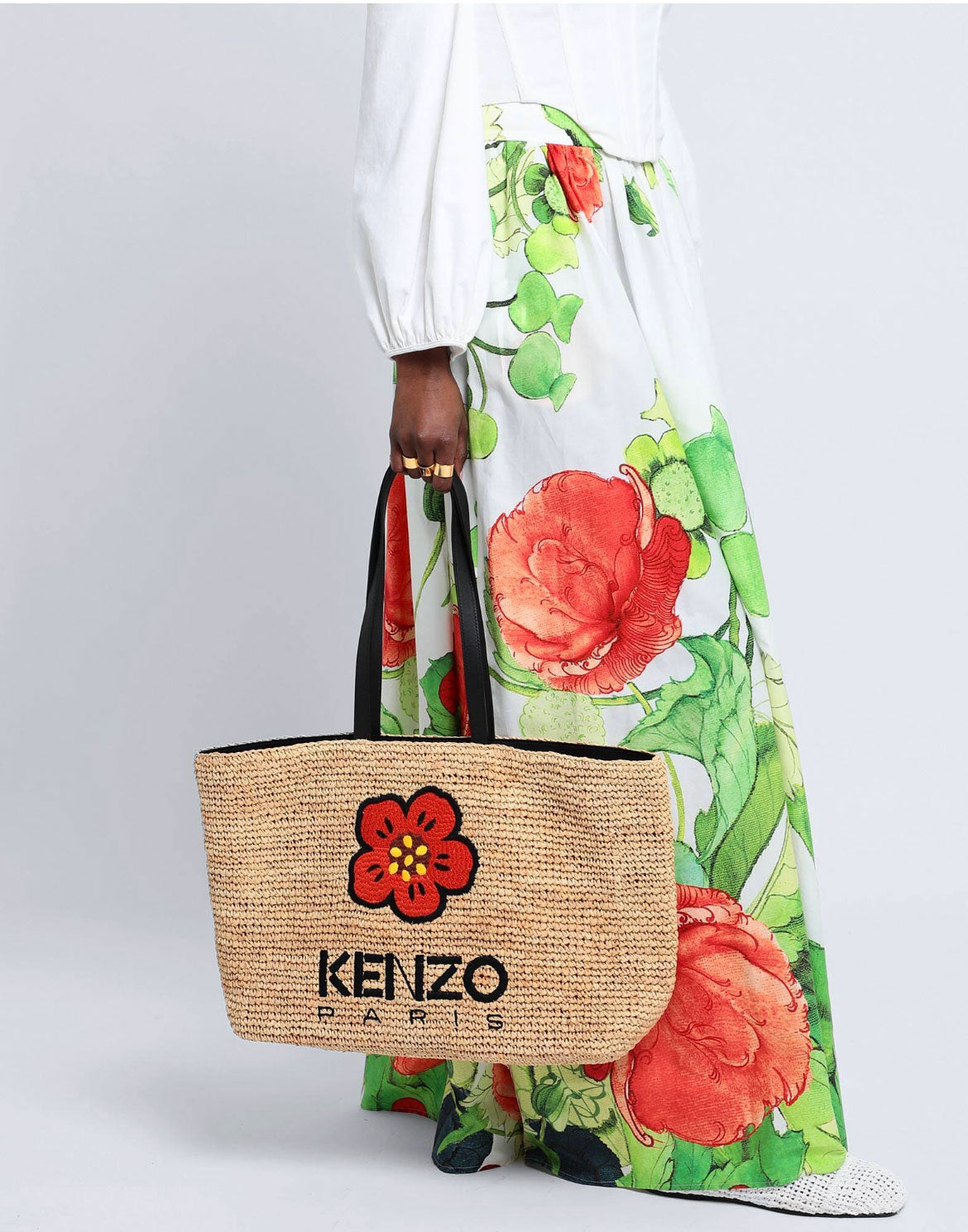 דוגמאות תיקי רפיה - מותגי אופנה