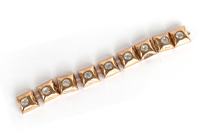 שרשראות זהב לקישוט